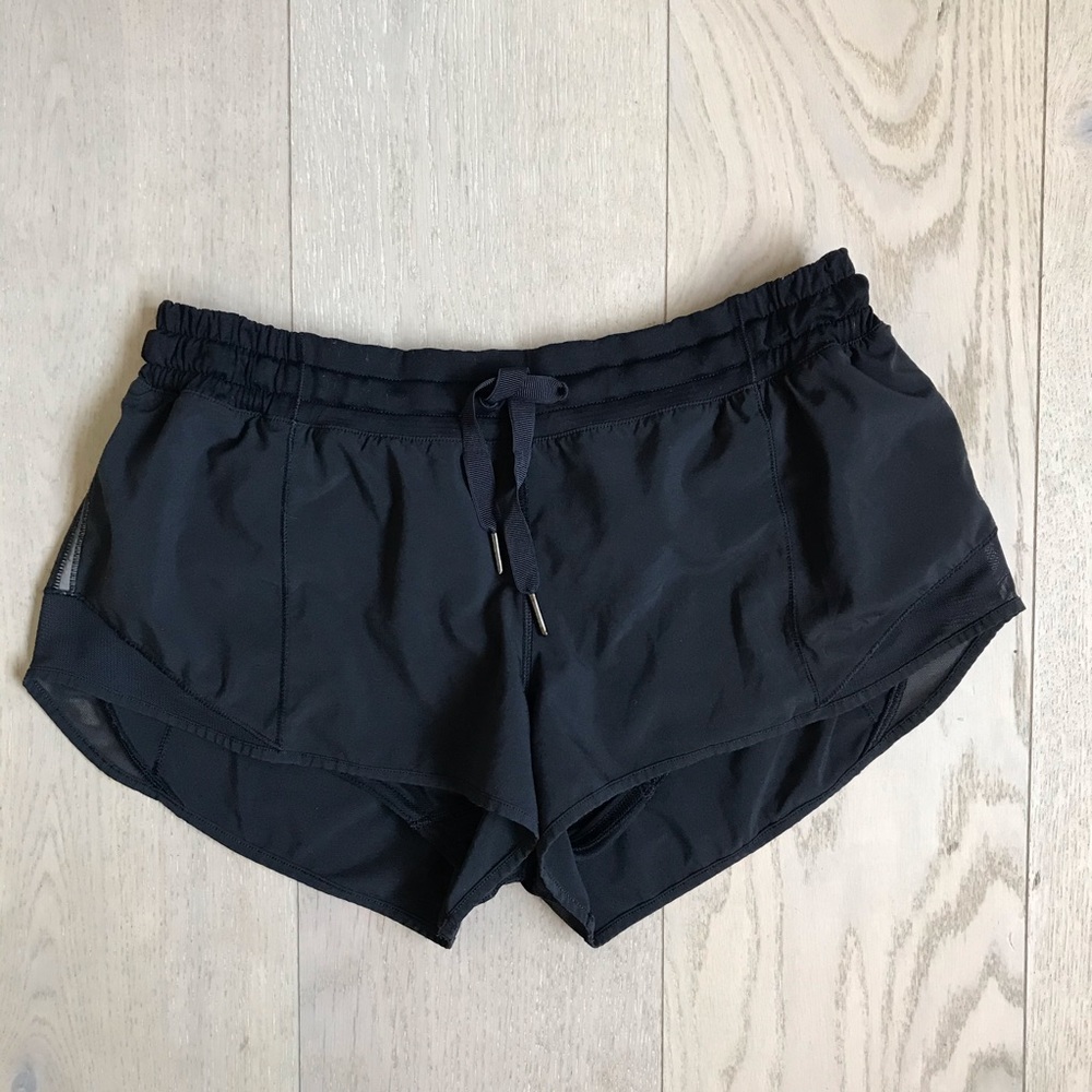 Lululemon Hotty Hot shorts